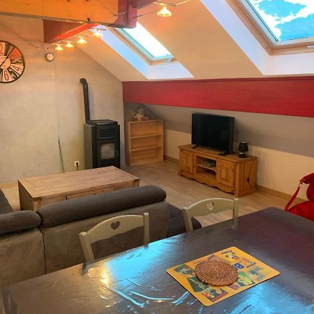 Appartamento Loft Sur Les Montagnes Saint-Michel-de-Chaillol Esterno foto
